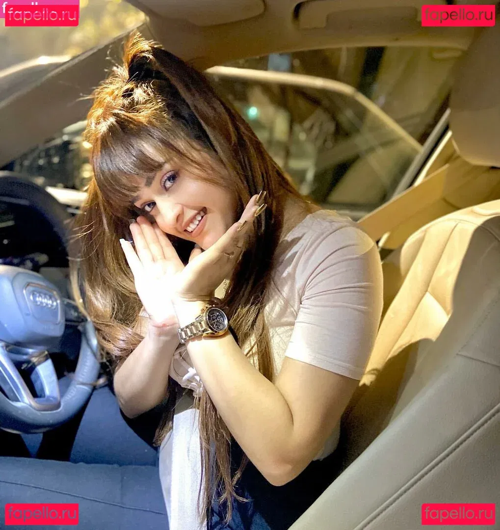 Prajakta Dusane Onlyfans Photo Gallery 