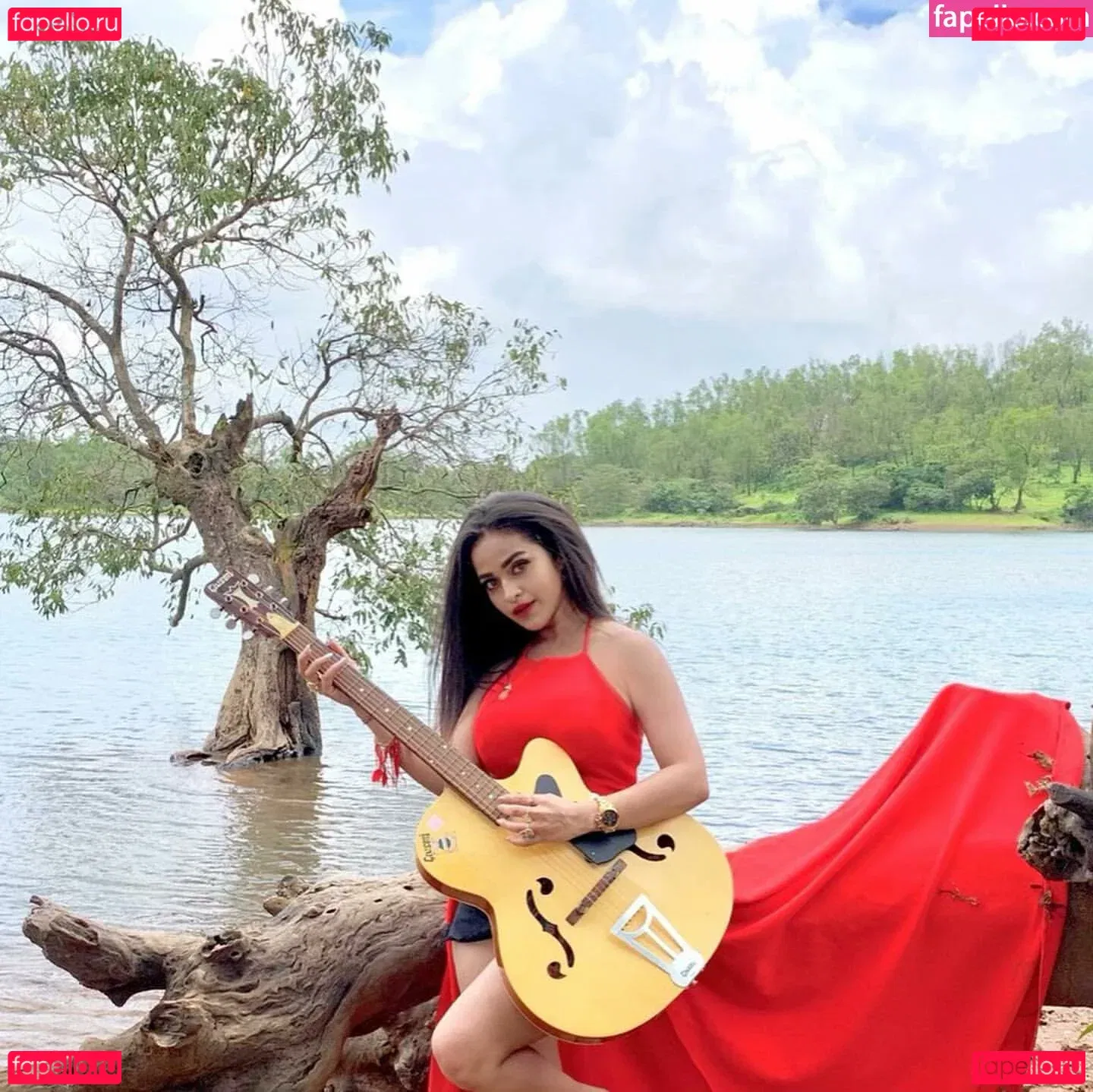 Prajakta Dusane Onlyfans Photo Gallery 