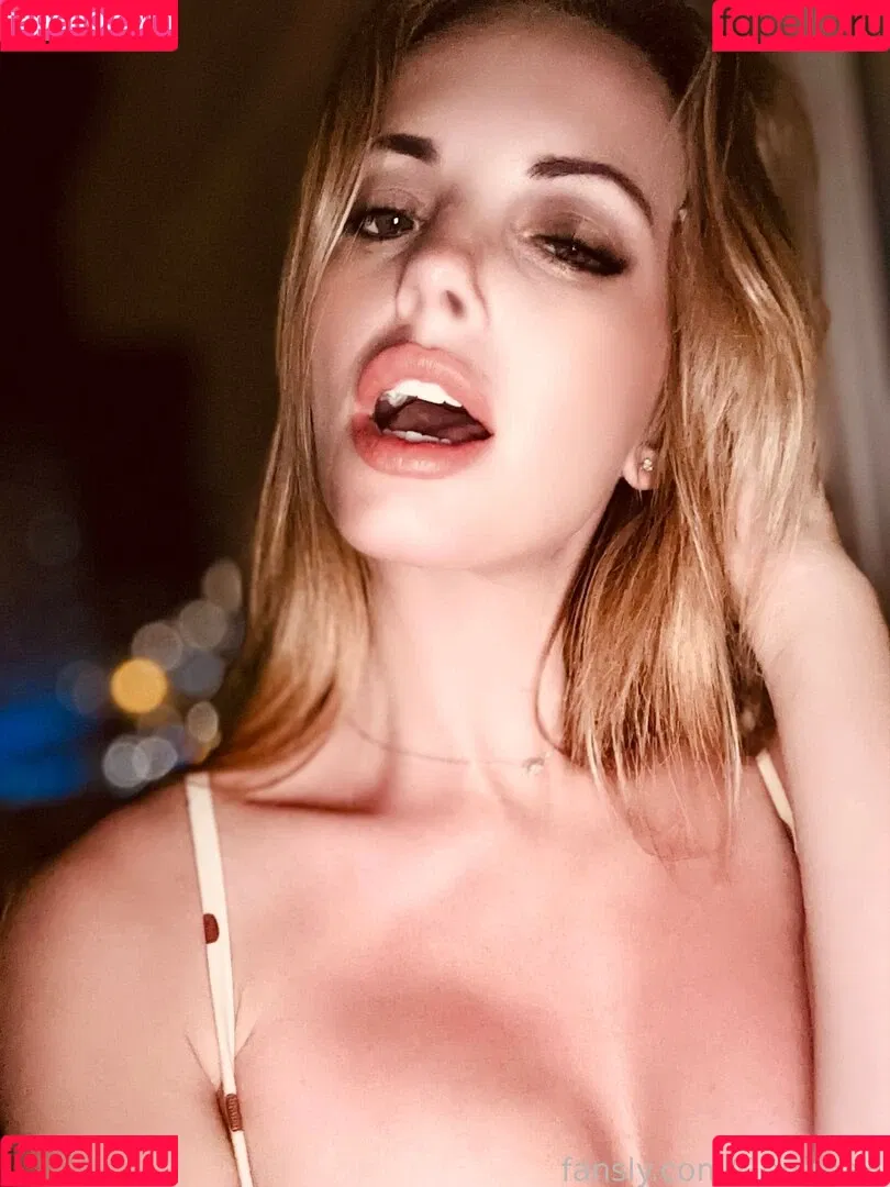 GemmaH Onlyfans Photo Gallery 