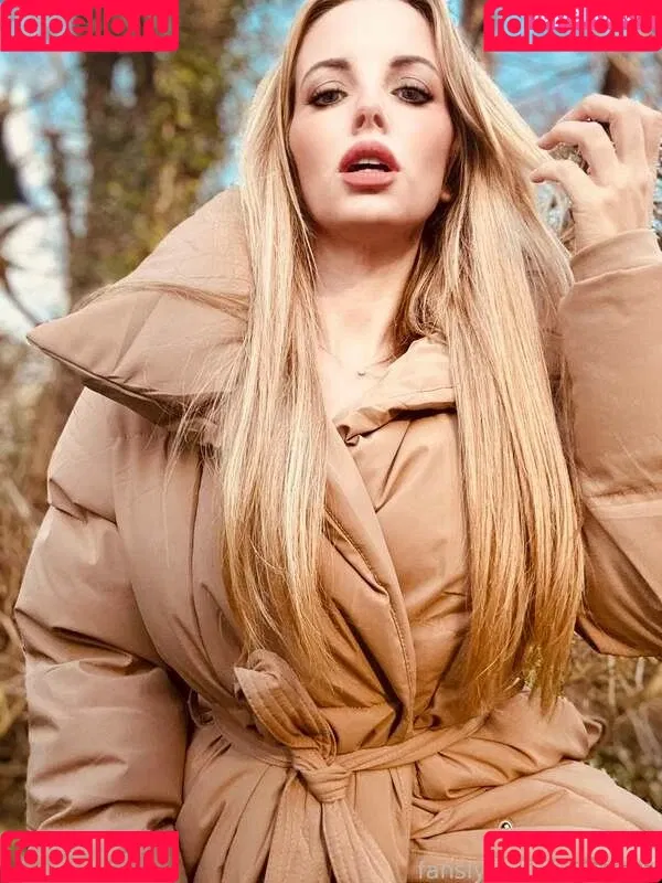 GemmaH Onlyfans Photo Gallery 