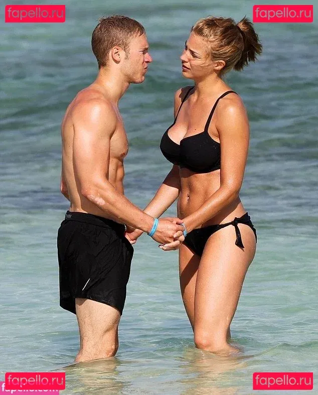 GemmaH Onlyfans Photo Gallery 