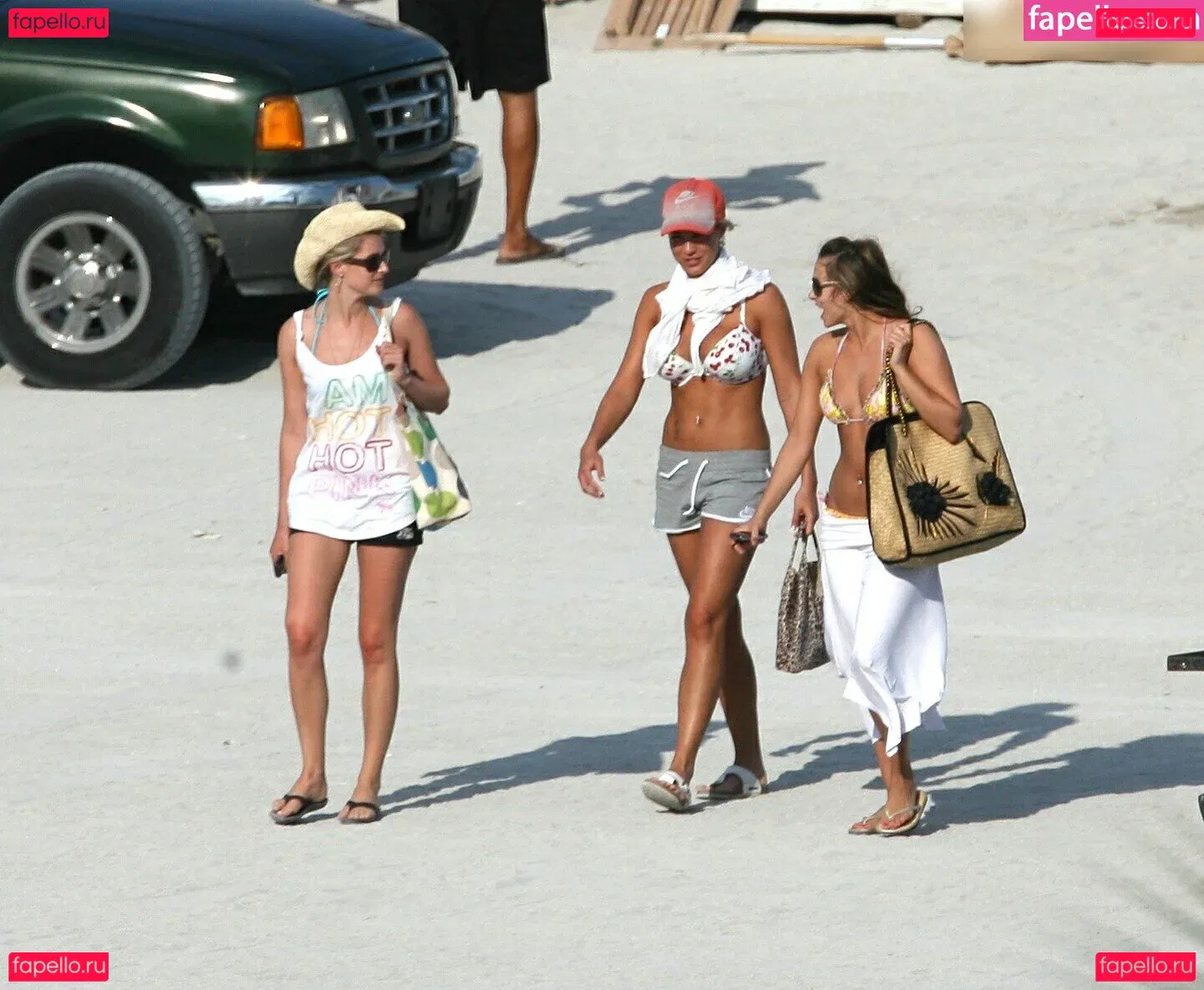 GemmaH Onlyfans Photo Gallery 