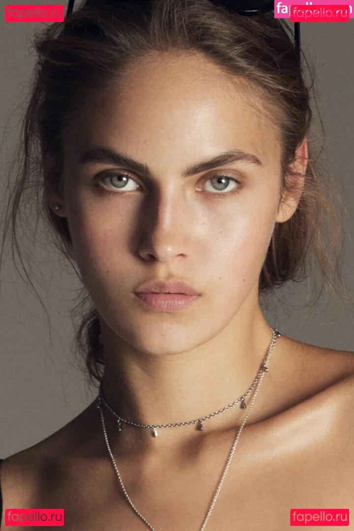 Elena Carrière Onlyfans Photo Gallery 