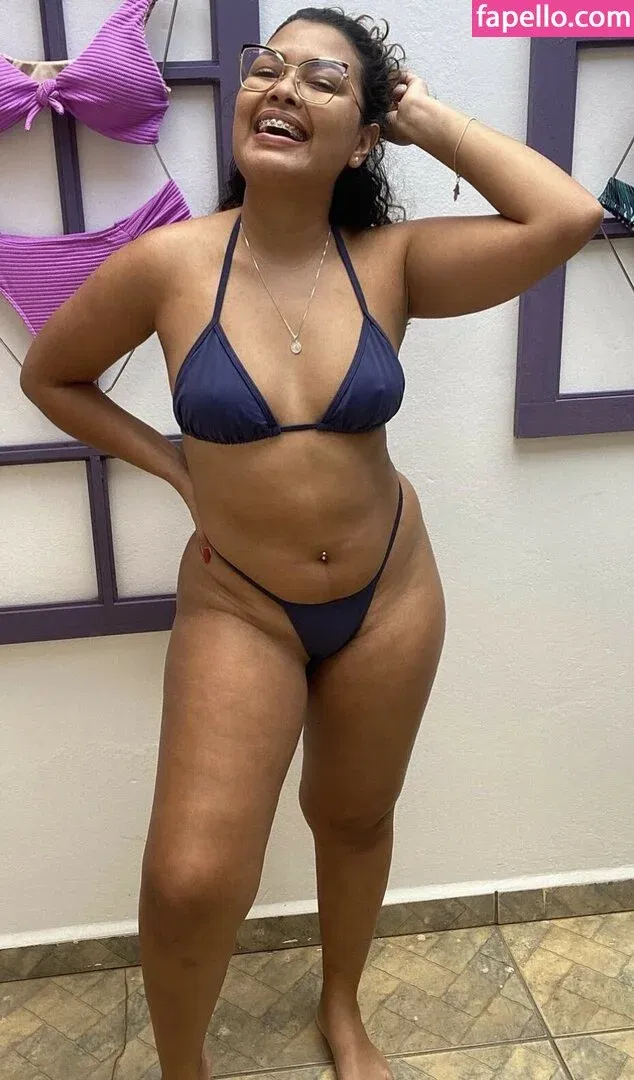 Gabi Anuel Onlyfans Photo Gallery 