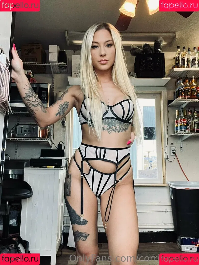 corrinkay2.0 Onlyfans Photo Gallery 