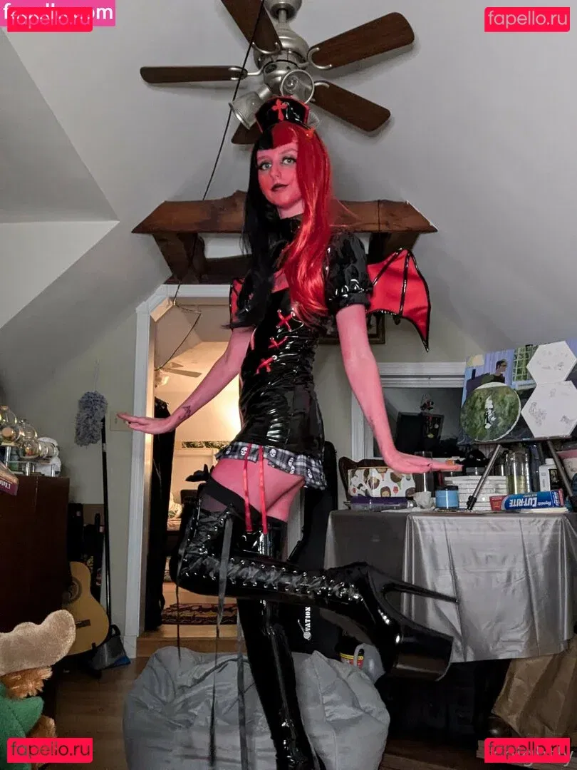 edgykittykat Onlyfans Photo Gallery 