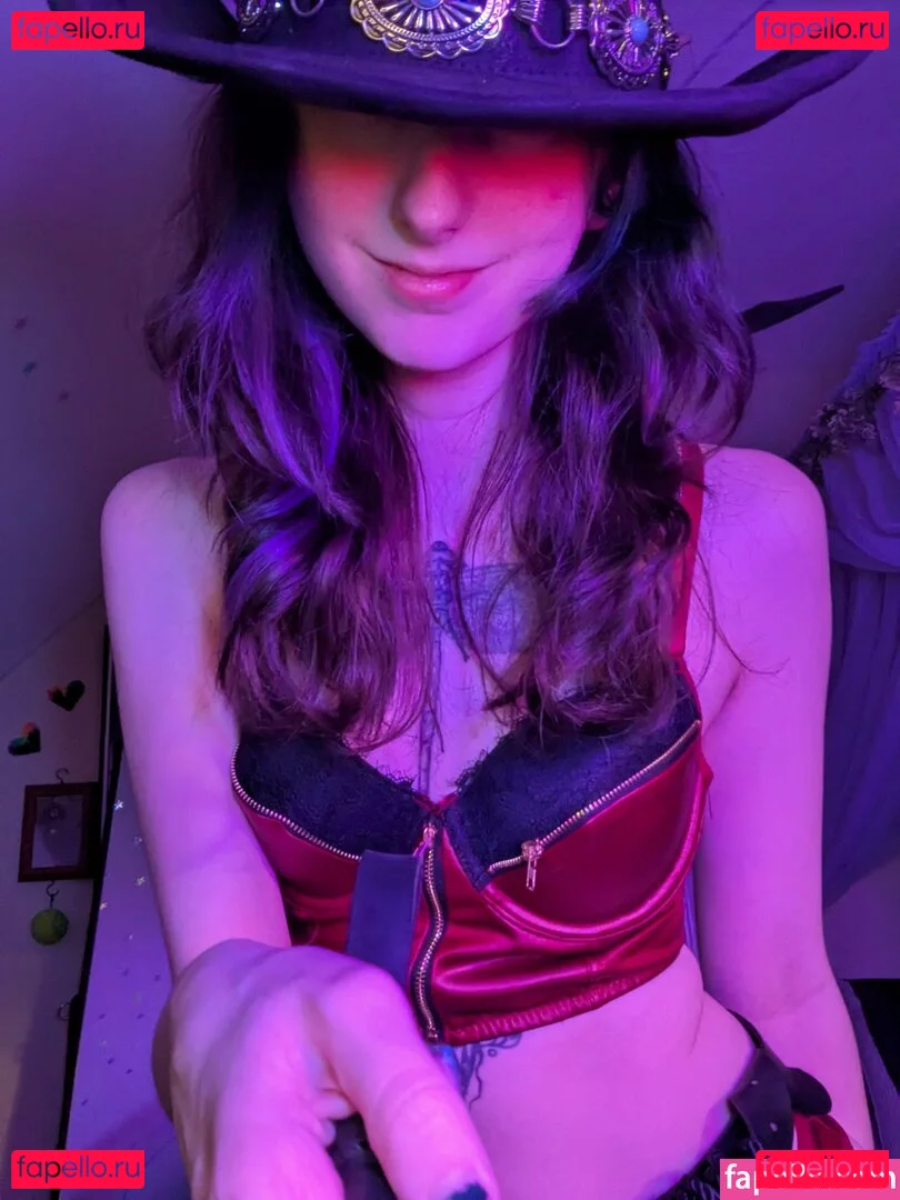 edgykittykat Onlyfans Photo Gallery 