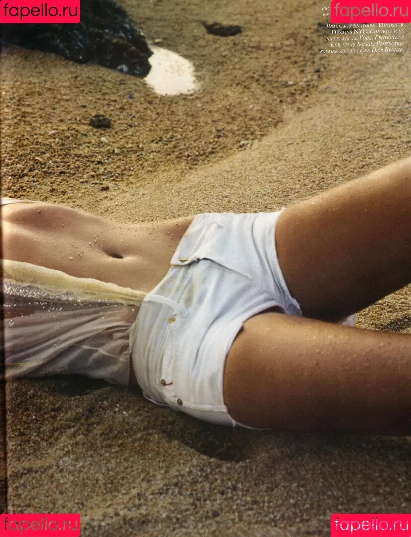 Julia Stegner Onlyfans Photo Gallery 