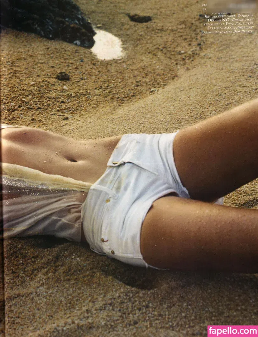 Julia Stegner Onlyfans Photo Gallery 