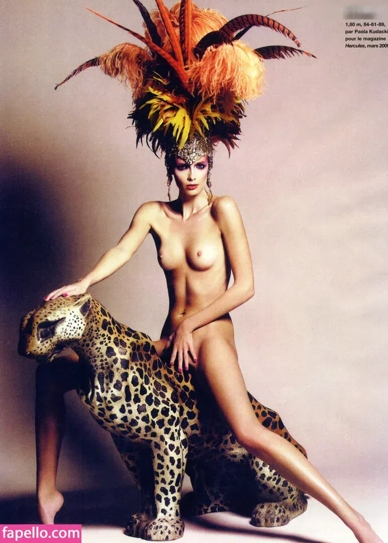 Julia Stegner Onlyfans Photo Gallery 