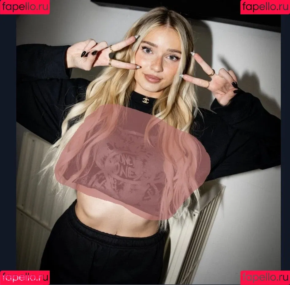 HoneyPuu Onlyfans Photo Gallery 