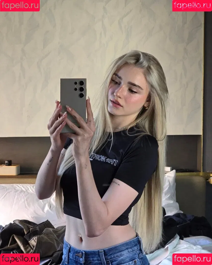 HoneyPuu Onlyfans Photo Gallery 
