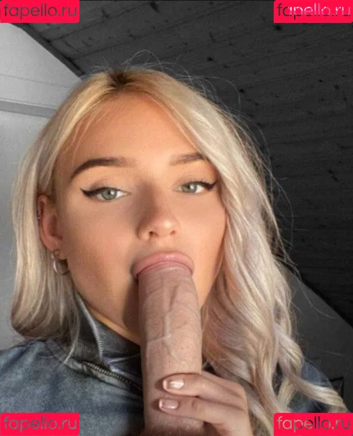 HoneyPuu Onlyfans Photo Gallery 