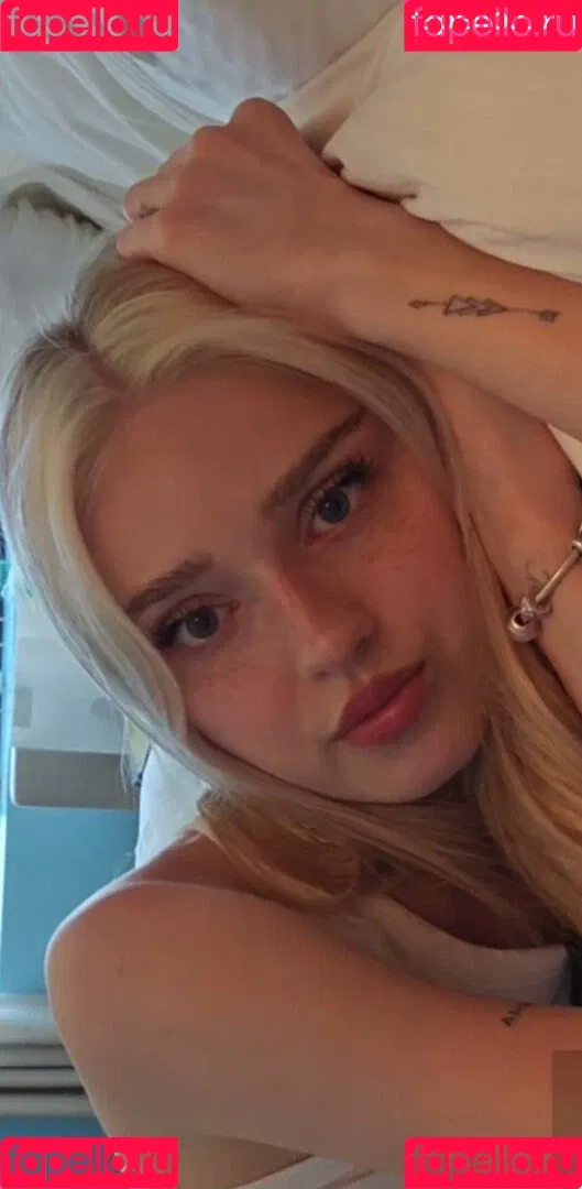 HoneyPuu Onlyfans Photo Gallery 