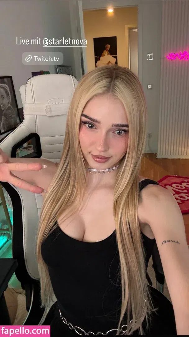 HoneyPuu Onlyfans Photo Gallery 