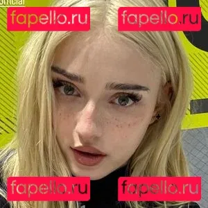 HoneyPuu Onlyfans Photo Gallery 