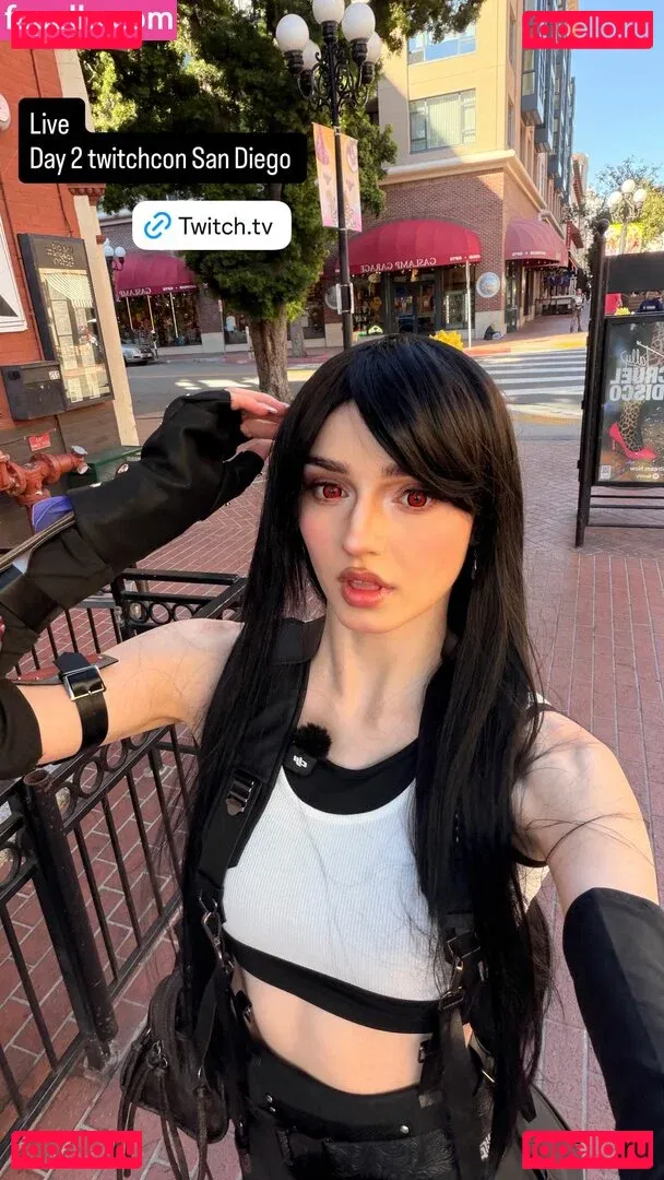 HoneyPuu Onlyfans Photo Gallery 