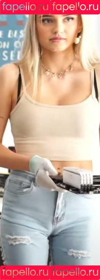 HoneyPuu Onlyfans Photo Gallery 