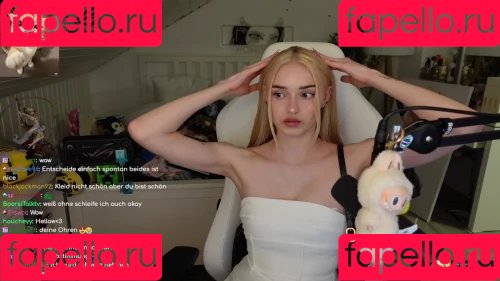 HoneyPuu Onlyfans Photo Gallery 