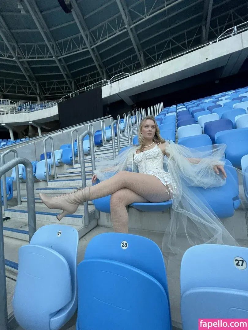 zoraya.v Onlyfans Photo Gallery 