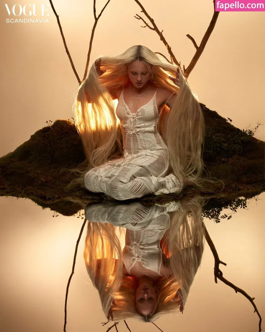 zoraya.v Onlyfans Photo Gallery 