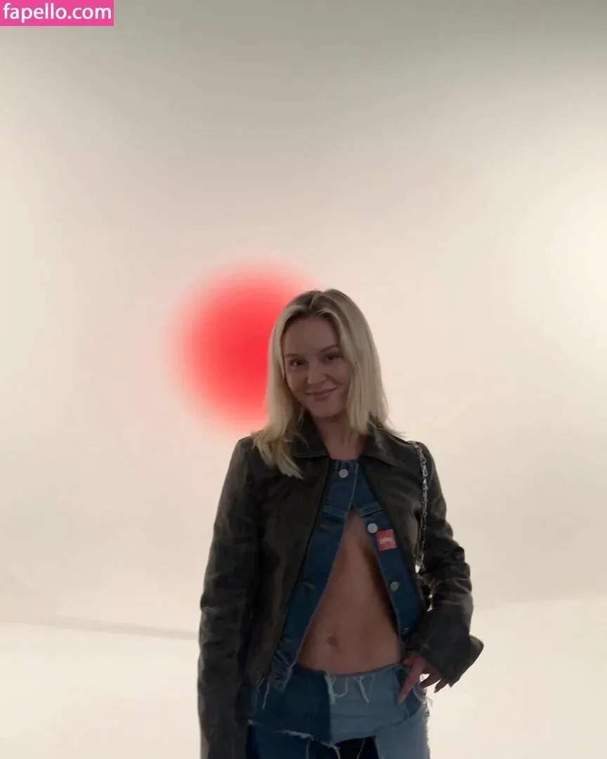 zoraya.v Onlyfans Photo Gallery 