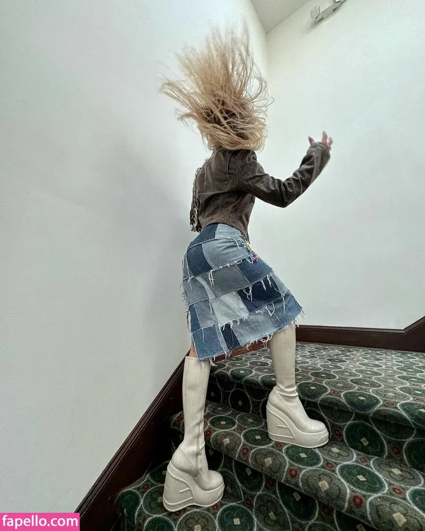 zoraya.v Onlyfans Photo Gallery 