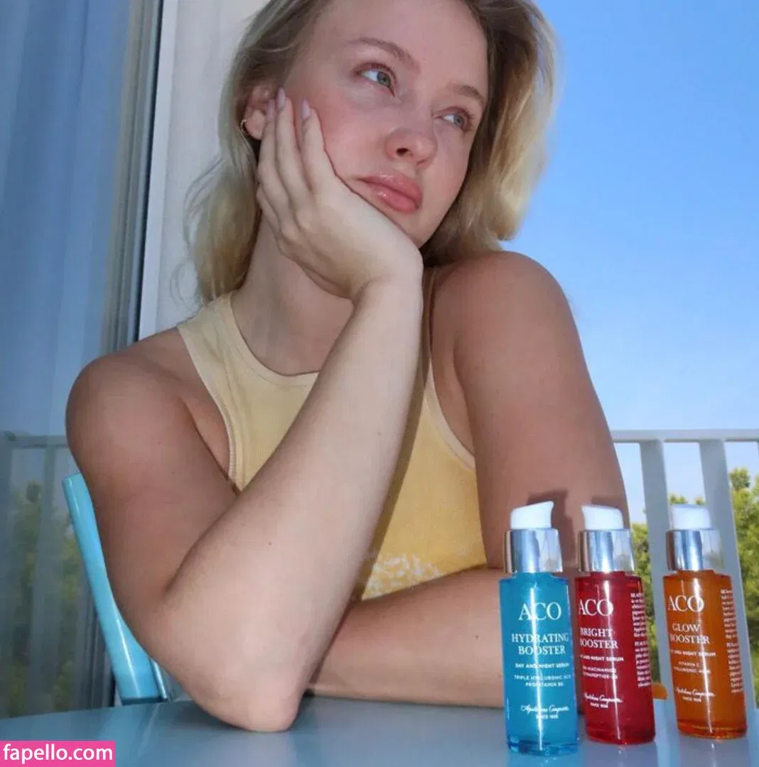 zoraya.v Onlyfans Photo Gallery 