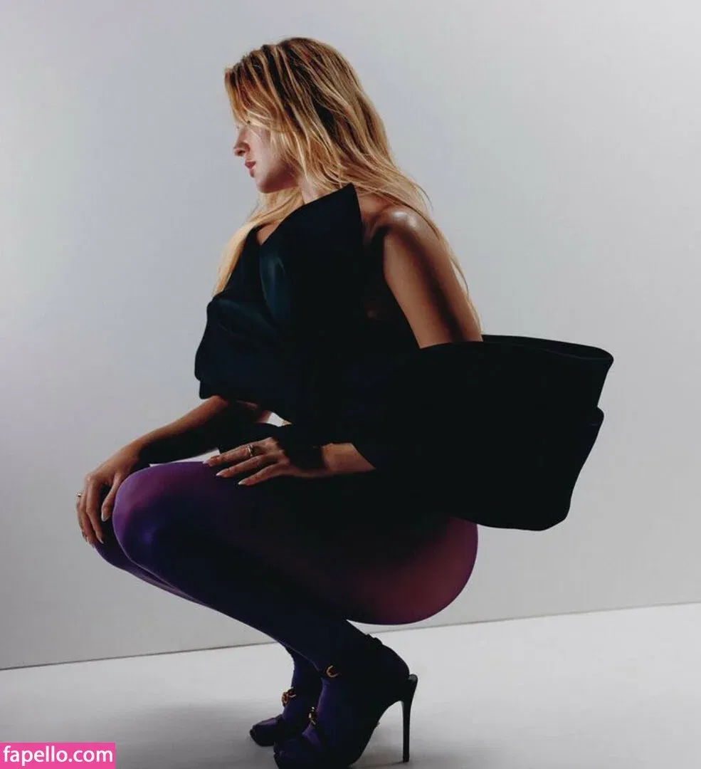 zoraya.v Onlyfans Photo Gallery 