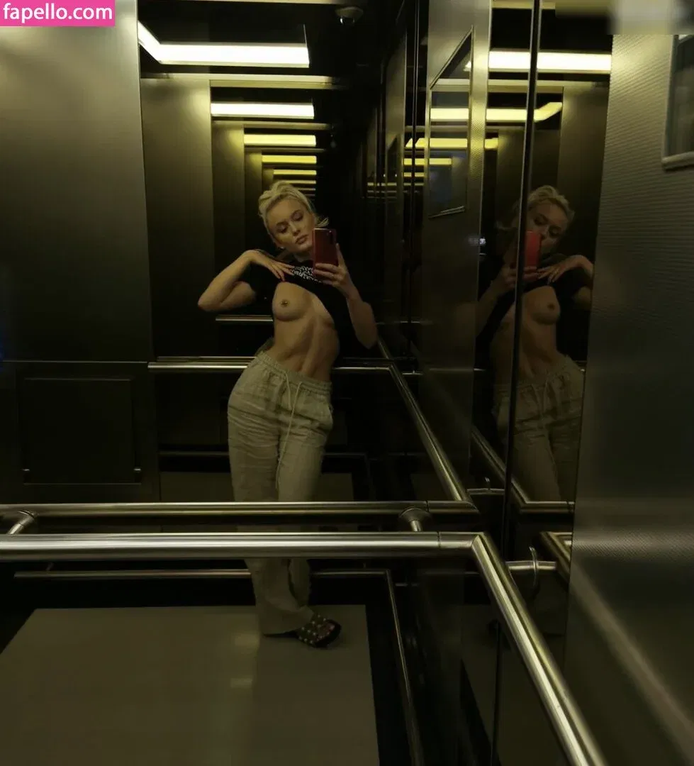 zoraya.v Onlyfans Photo Gallery 