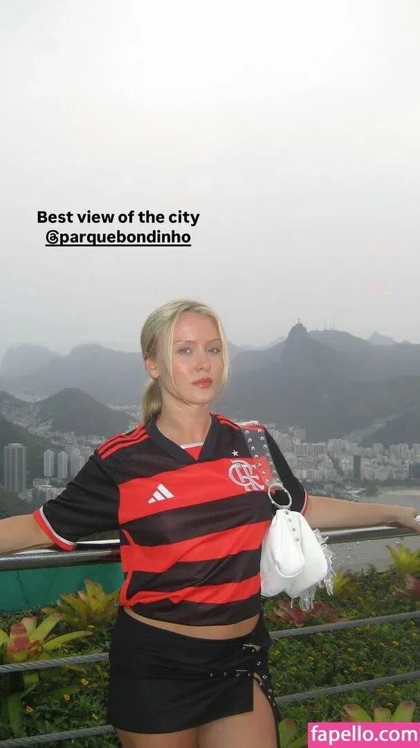 zoraya.v Onlyfans Photo Gallery 