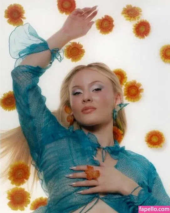 zoraya.v Onlyfans Photo Gallery 