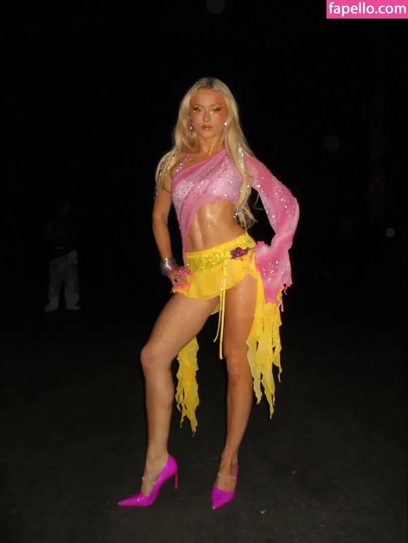 zoraya.v Onlyfans Photo Gallery 