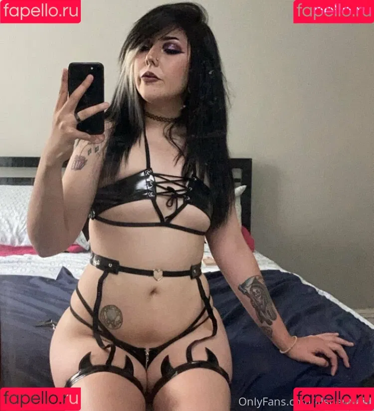 plasticparasyte Onlyfans Photo Gallery 