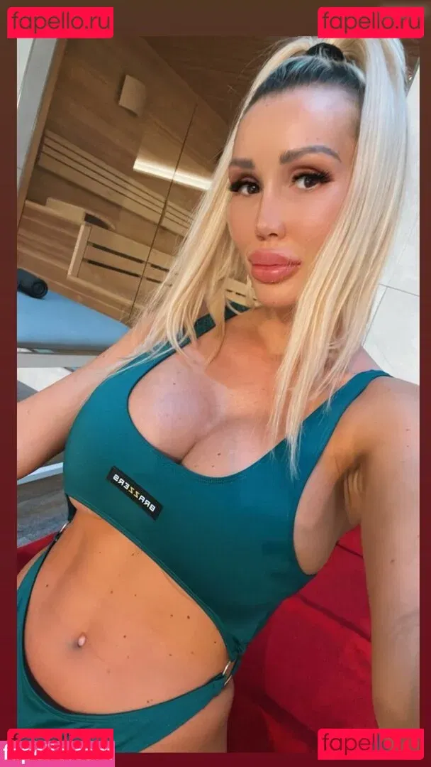 Patty Michova Onlyfans Photo Gallery 