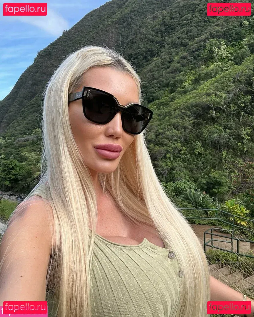 Patty Michova Onlyfans Photo Gallery 