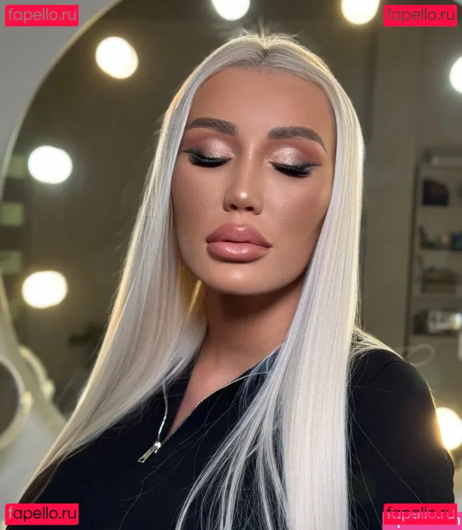 Patty Michova Onlyfans Photo Gallery 