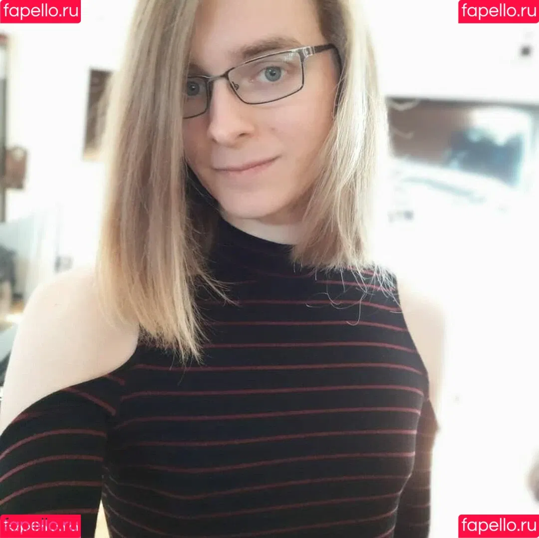 Sylvia Switch Onlyfans Photo Gallery 