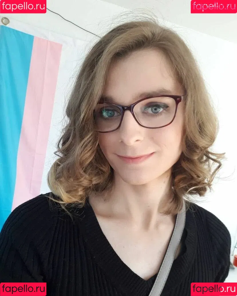 Sylvia Switch Onlyfans Photo Gallery 