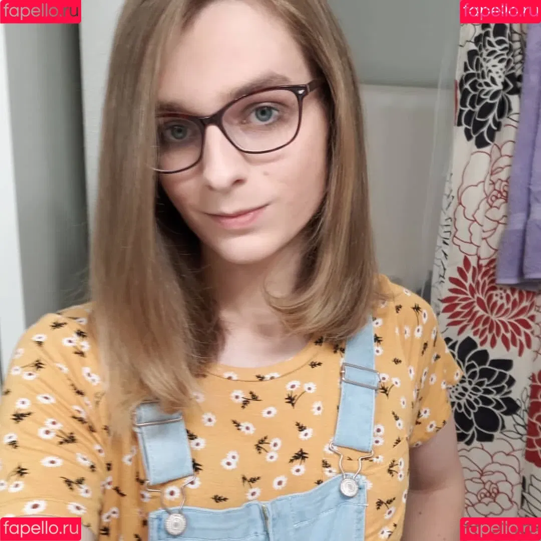 Sylvia Switch Onlyfans Photo Gallery 