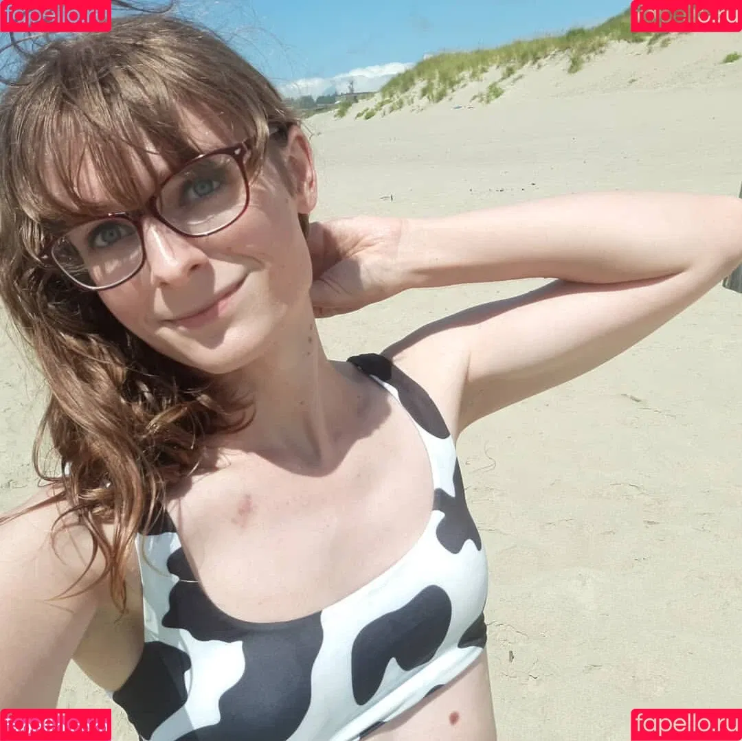 Sylvia Switch Onlyfans Photo Gallery 