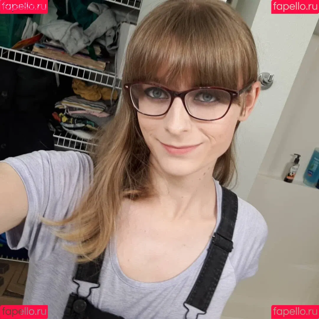 Sylvia Switch Onlyfans Photo Gallery 