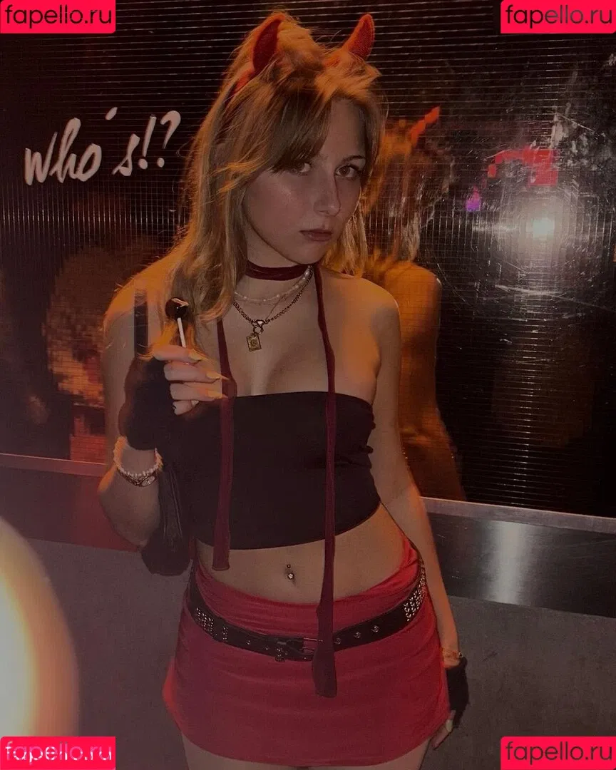 evaaklm Onlyfans Photo Gallery 