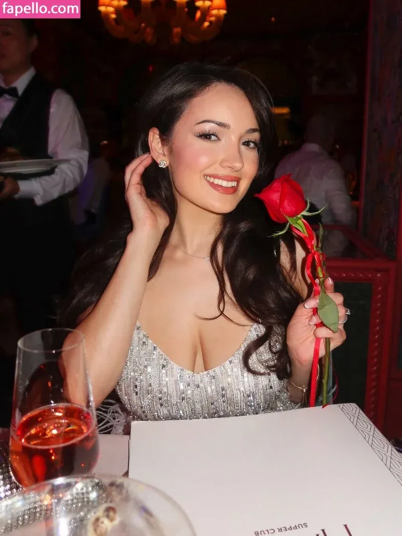 sunni.free Onlyfans Photo Gallery 