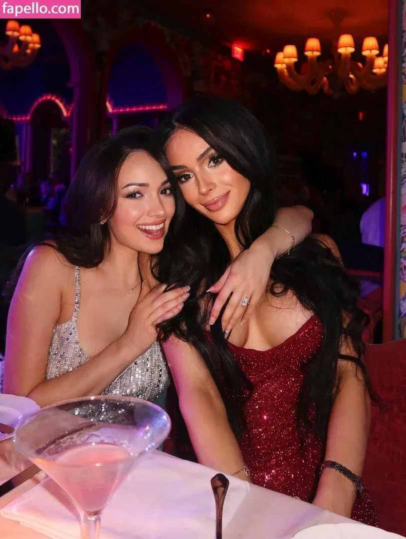 sunni.free Onlyfans Photo Gallery 