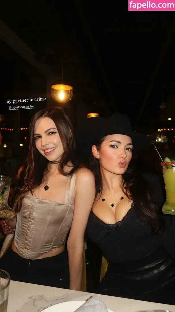 sunni.free Onlyfans Photo Gallery 