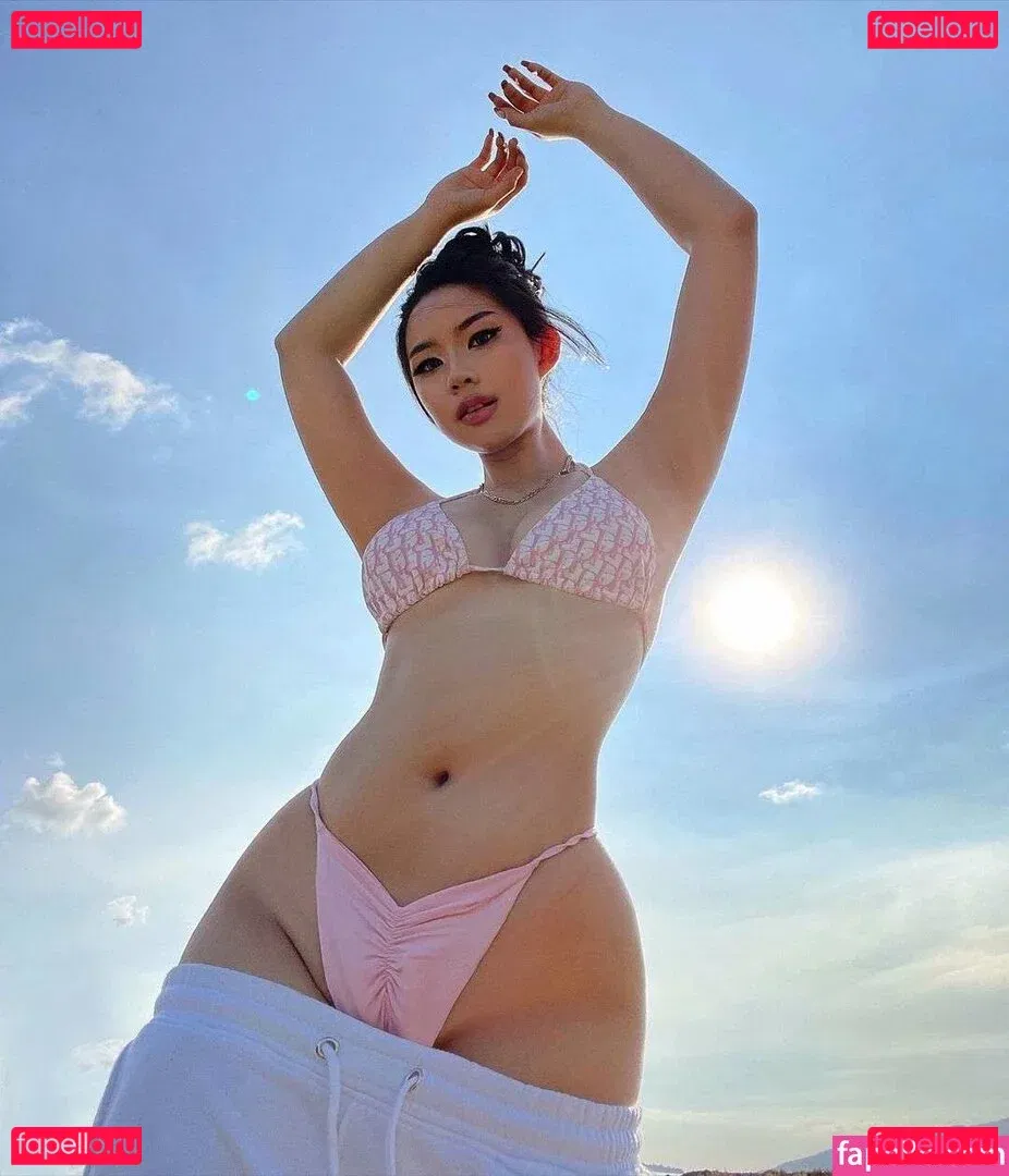 Rachelle Ruth Onlyfans Photo Gallery 