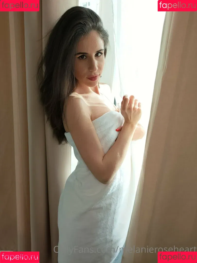 melanieroseheart Onlyfans Photo Gallery 