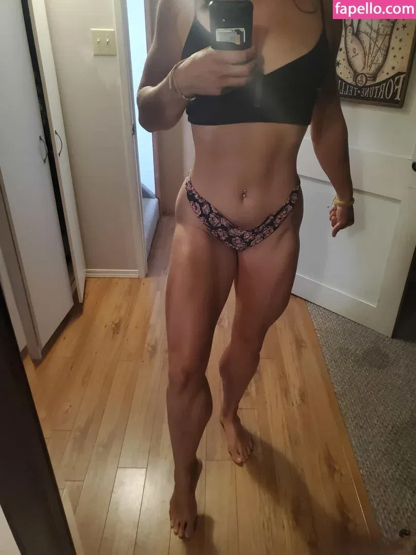 Masked Pink Peach Onlyfans Photo Gallery 