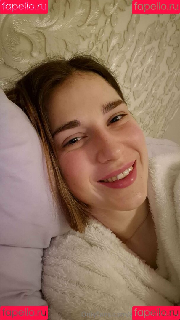 anna_annnetta Onlyfans Photo Gallery 